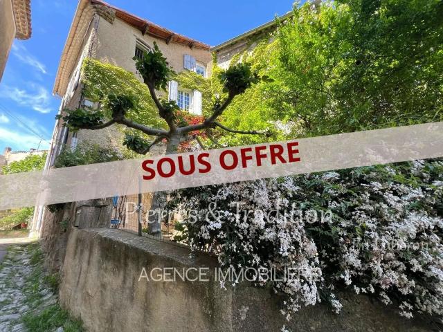 Maison 5 pièces 151 m²