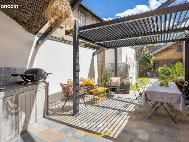 Maison 5 pièces 151 m²