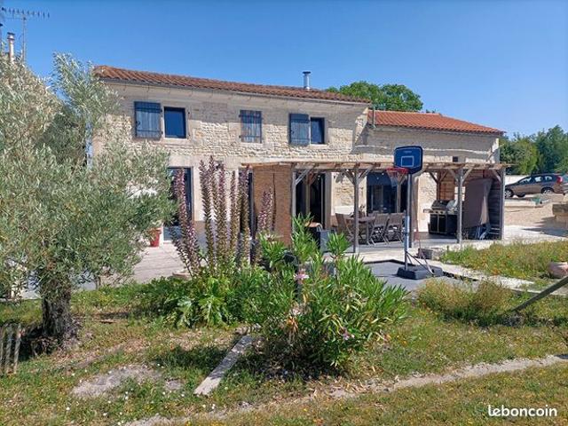 Maison 5 pièces 151 m²