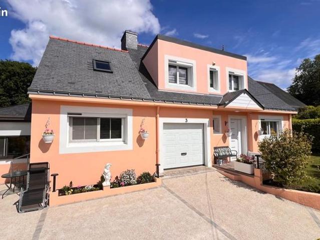 Maison 5 pièces 151 m²