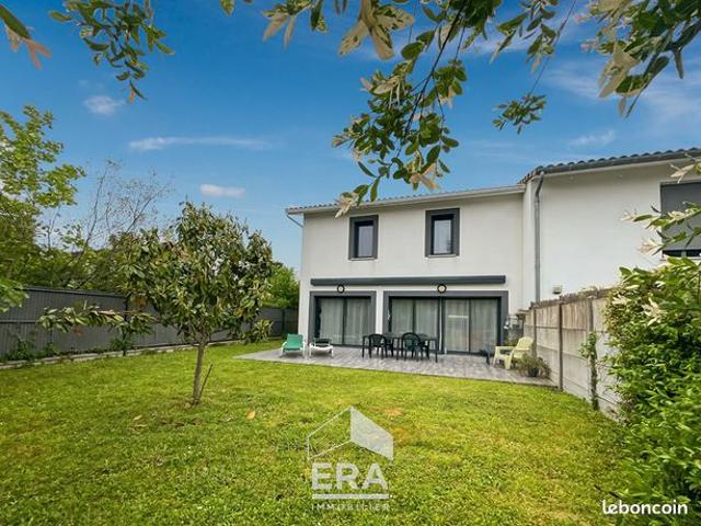 Maison 5 pièces 151 m²