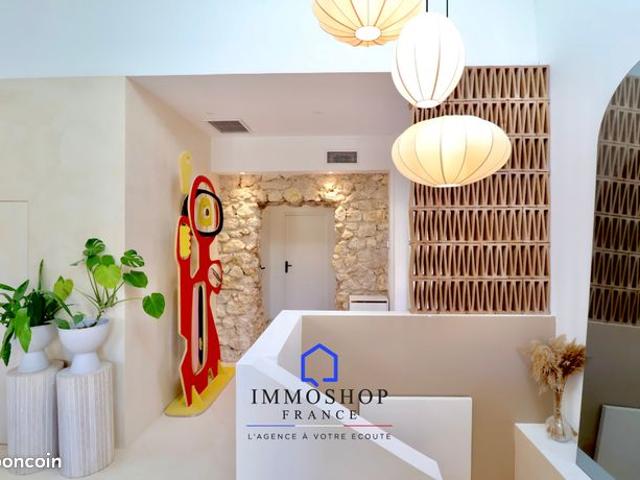 Maison 5 pièces 151 m²