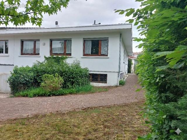 Maison 5 pièces 151 m²
