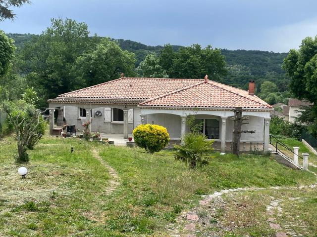 Maison 5 pièces 151 m²