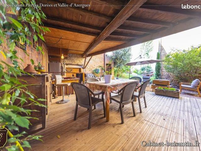 Maison 5 pièces 151 m²