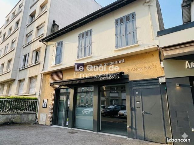 Maison 5 pièces 151 m²