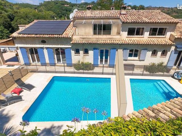 Maison 5 pièces 151 m²