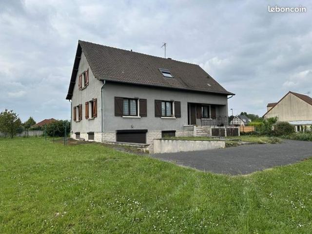 Maison 5 pièces 151 m²