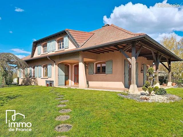 Maison 5 pièces 151 m²
