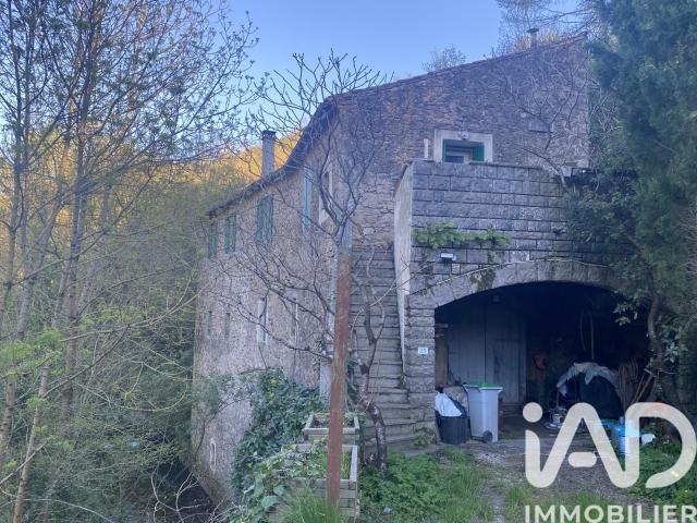 Maison 5 pièces 151 m²