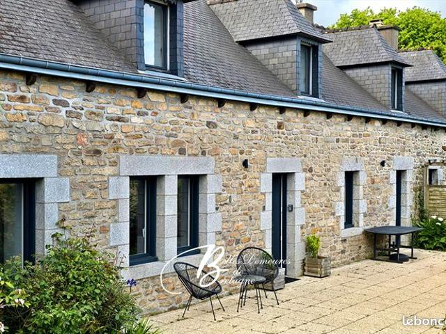 Maison 5 pièces 151 m²