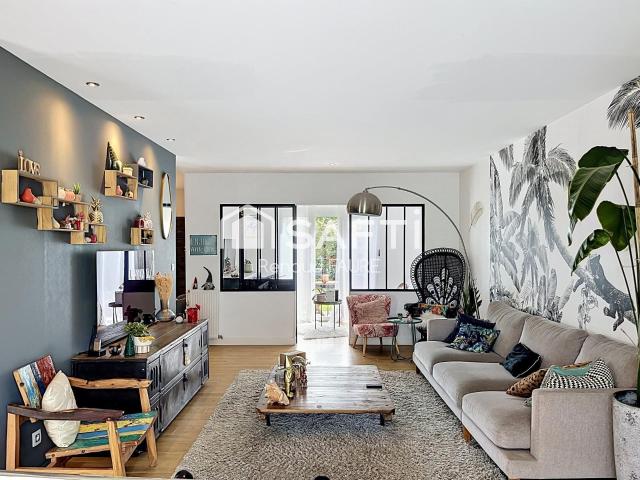 Maison 5 pièces 151 m²