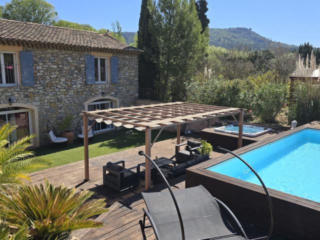 Maison 5 pièces 151 m²