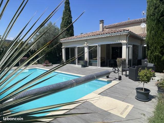 Maison 5 pièces 151 m²