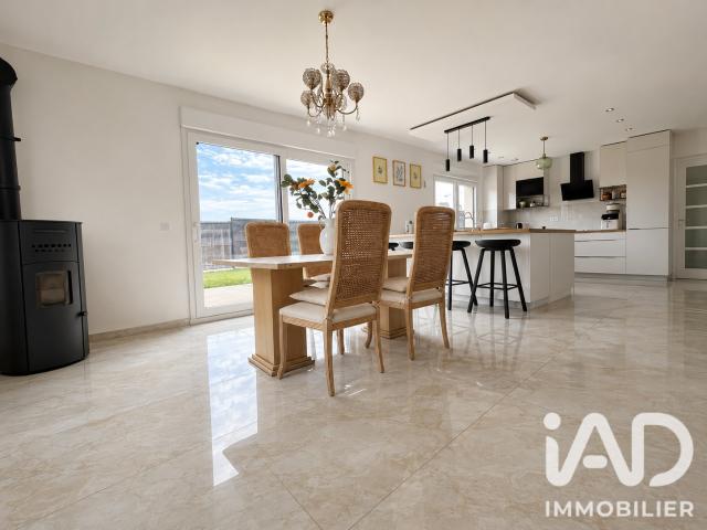 Maison 5 pièces 151 m²