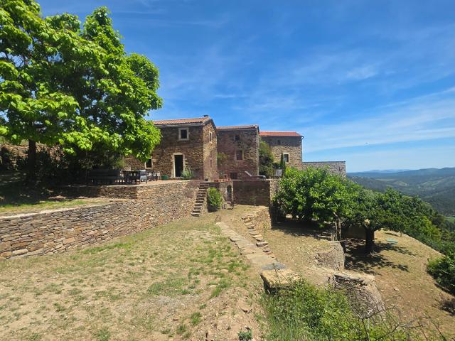 Maison 5 pièces 151 m²