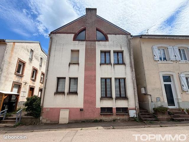 Maison 5 pièces 151 m²