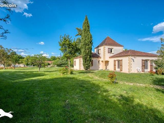 Maison 5 pièces 152 m²