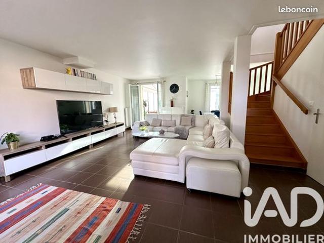 Maison 5 pièces 152 m²