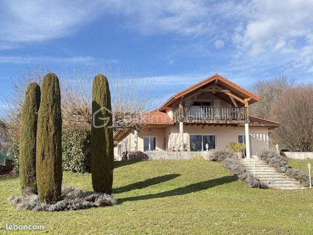 Maison 5 pièces 152 m²