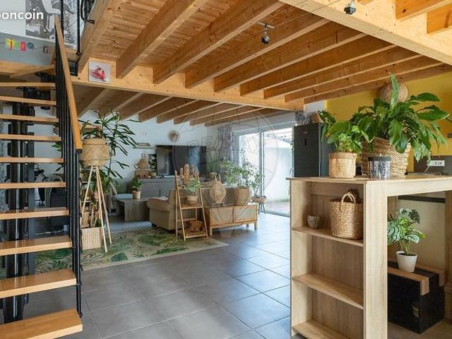 Maison 5 pièces 152 m²