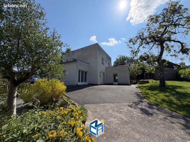 Maison 5 pièces 152 m²