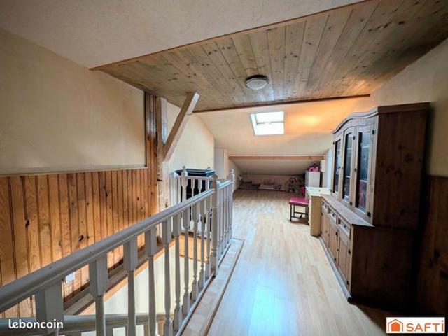 Maison 5 pièces 152 m²