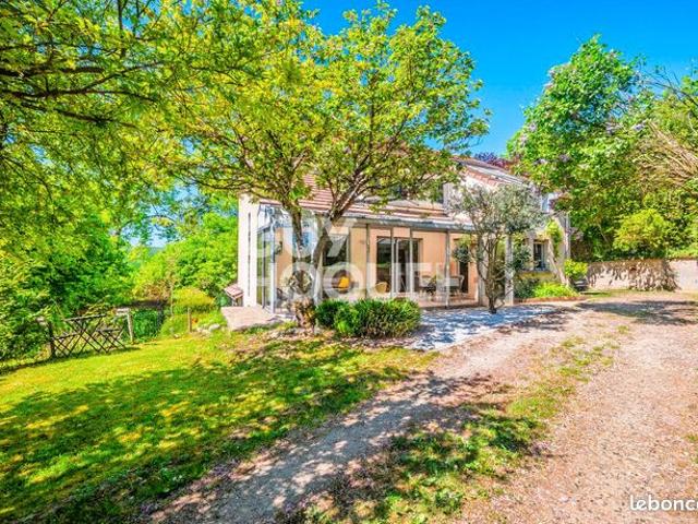 Maison 5 pièces 152 m²