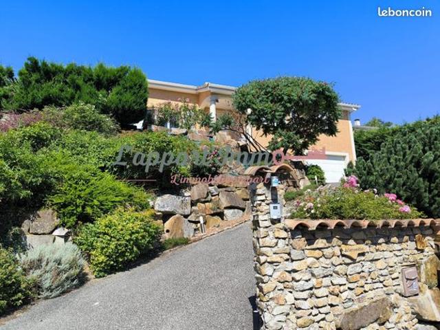 Maison 5 pièces 152 m²