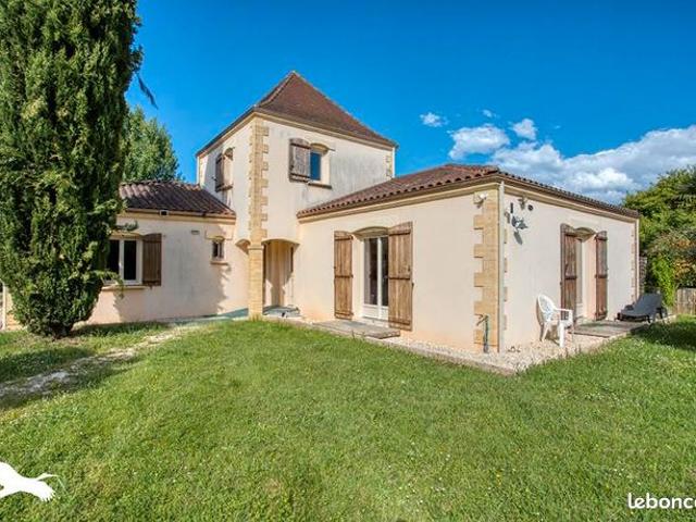 Maison 5 pièces 152 m²