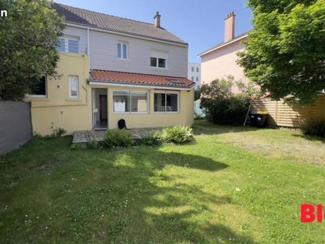 Maison 5 pièces 152 m²