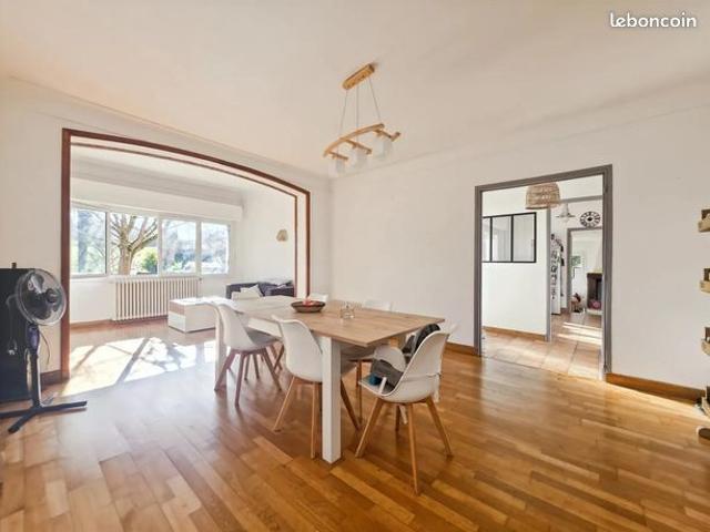 Maison 5 pièces 152 m²