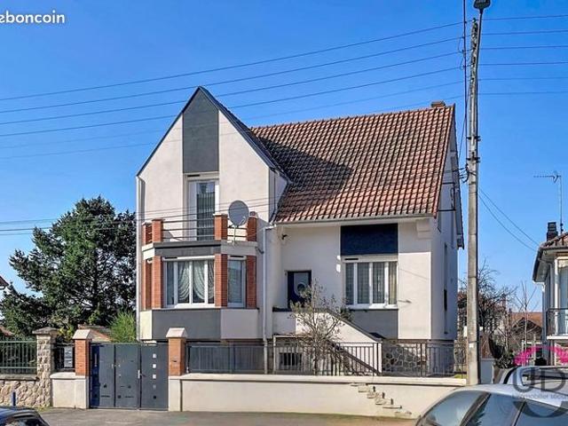 Maison 5 pièces 152 m²