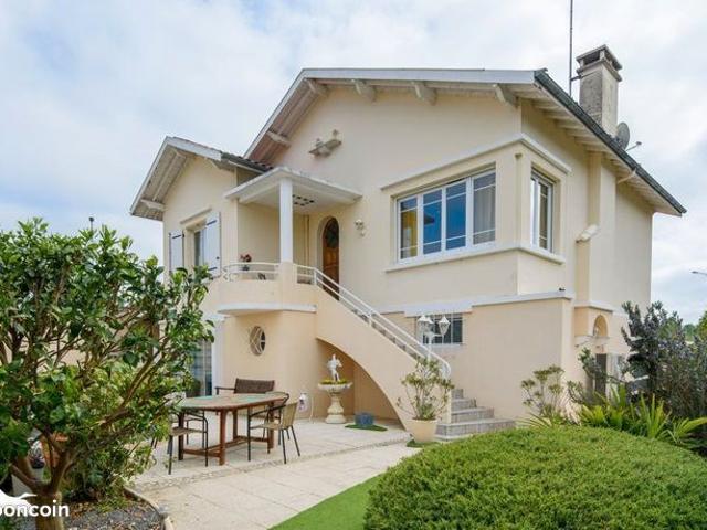 Maison 5 pièces 152 m²