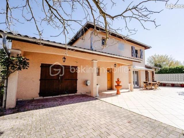 Maison 5 pièces 152 m²