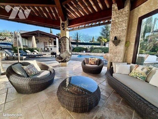 Maison 5 pièces 152 m²