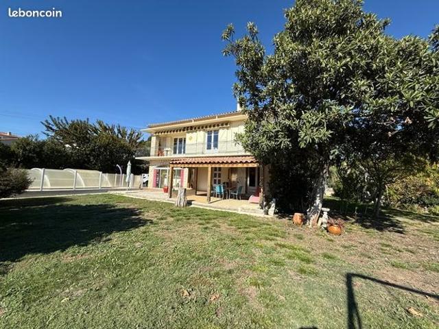 Maison 5 pièces 152 m²