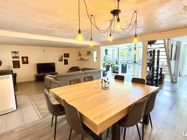 Maison 5 pièces 152 m²