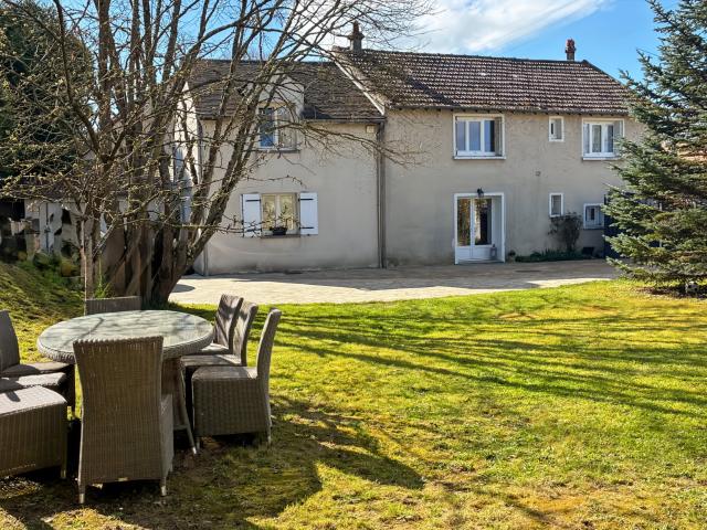 Maison 5 pièces 153 m²