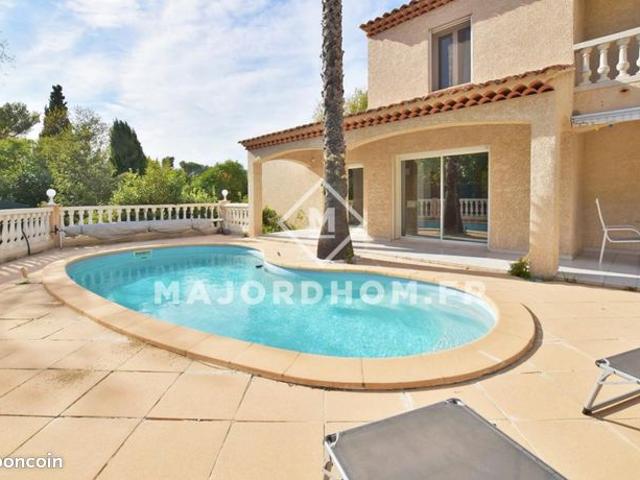 Maison 5 pièces 153 m²