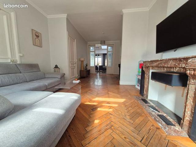 Maison 5 pièces 153 m²