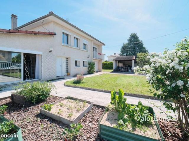 Maison 5 pièces 153 m²