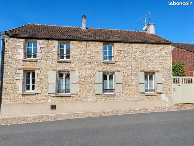 Maison 5 pièces 153 m²