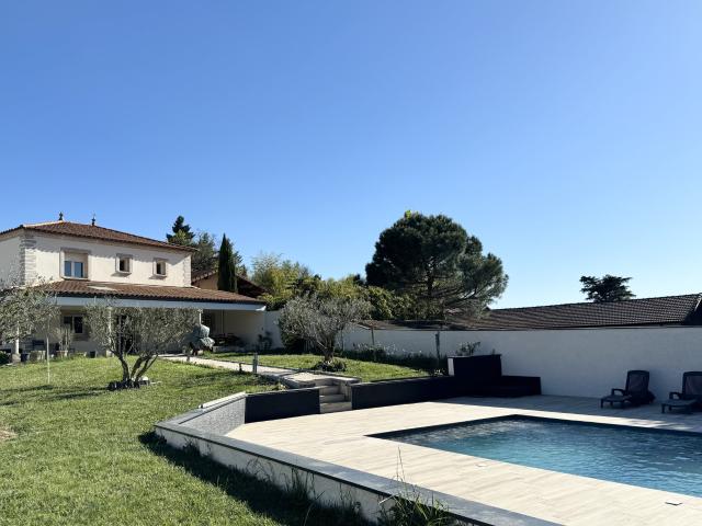Maison 5 pièces 153 m²