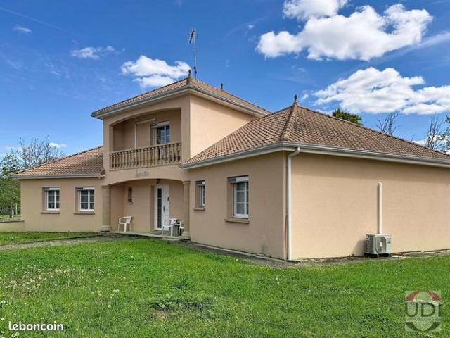 Maison 5 pièces 153 m²