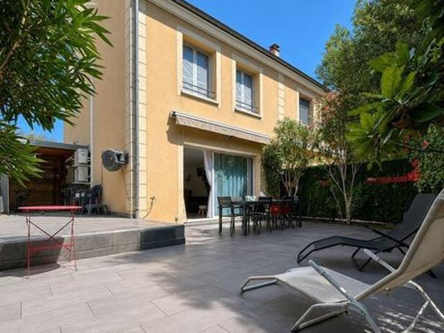 Maison 5 pièces 153 m²