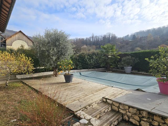 Maison 5 pièces 153 m²