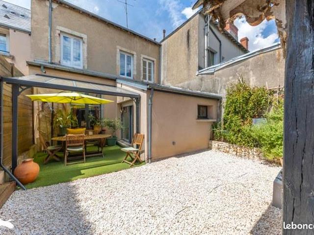 Maison 5 pièces 153 m²