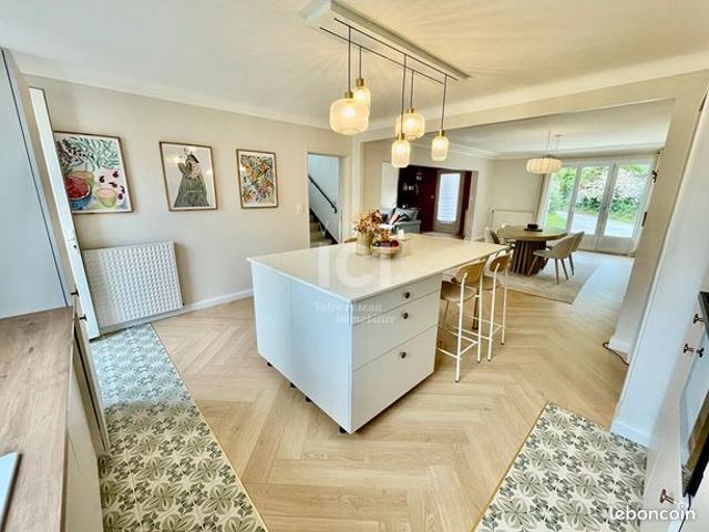 Maison 5 pièces 153 m²