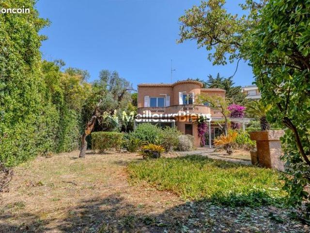 Maison 5 pièces 153 m²